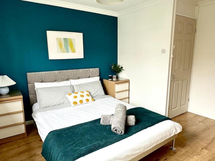 6 Guests House Old Trafford,Media City,City Centre, Free Parking Manchester Eksteriør bilde